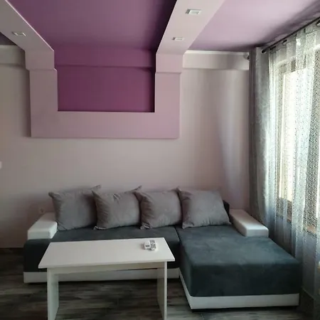 Vip House Pontos Pensiune *